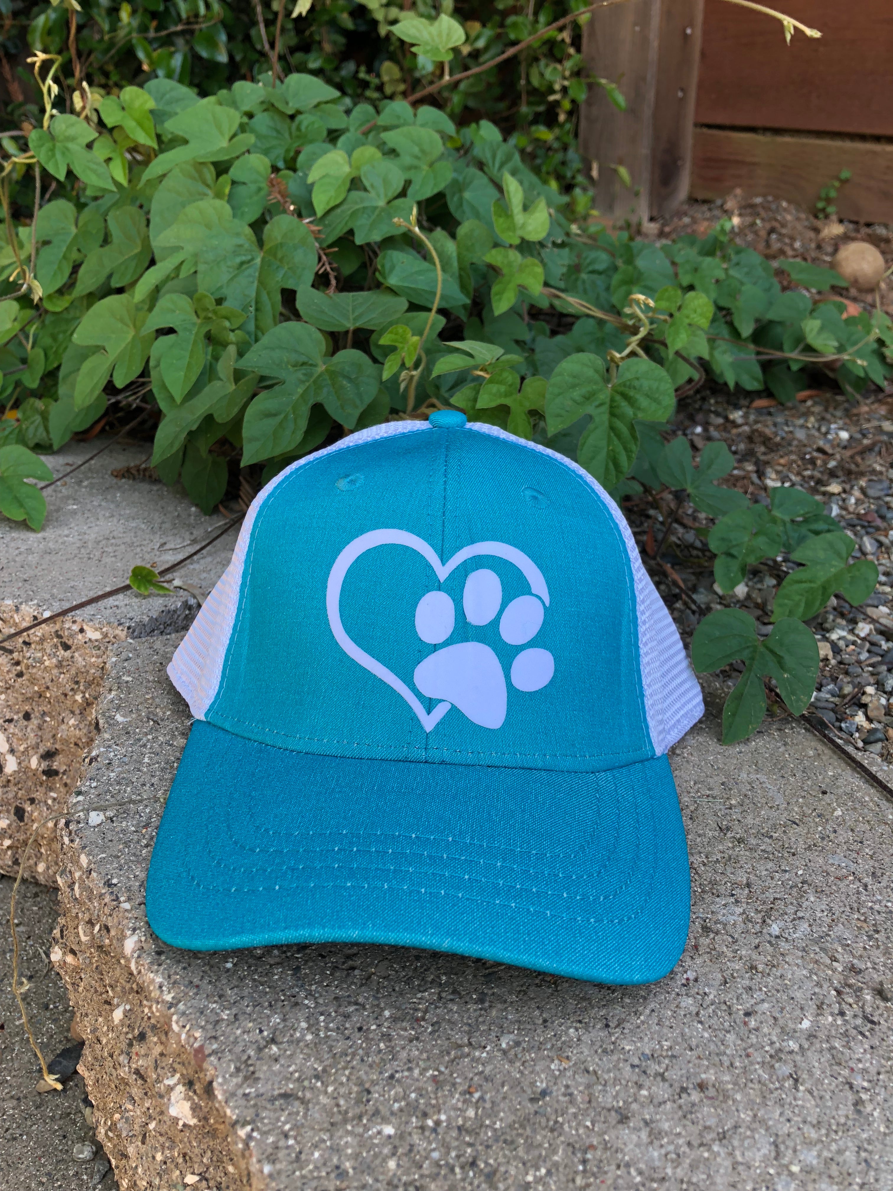Heart Paw Cap - Ruff Life Rescue Wear